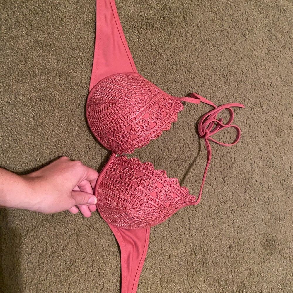Bikini top